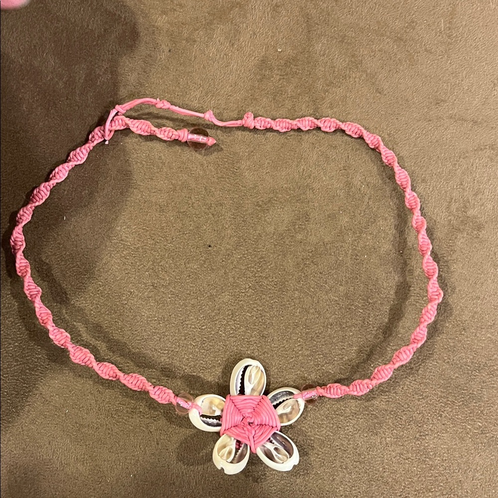 Shell and rope jewelry bundle - Picture 7 of 7